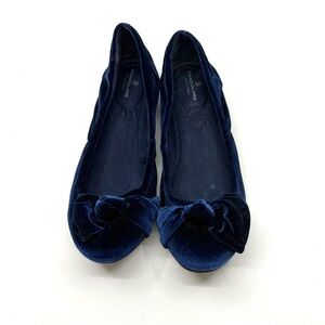 Bandolino Women's Deep Blue Velvet Flats